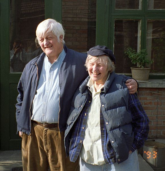 Joan Hinton with her brother, Bill Hinton